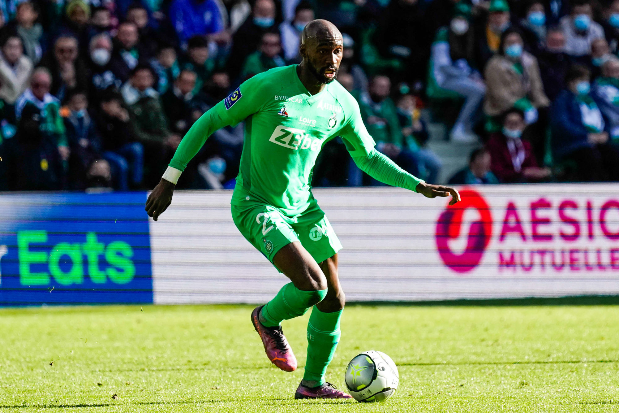 🗣 E. Mangala : "J'invite les supporters à venir encore plus nombreux lors du prochain match !"