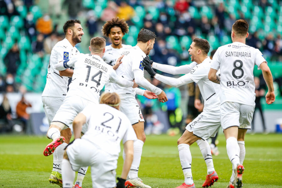 🔴🟢 #SRFCASSE : Le groupe Rennais présenté par un supporter adverse !