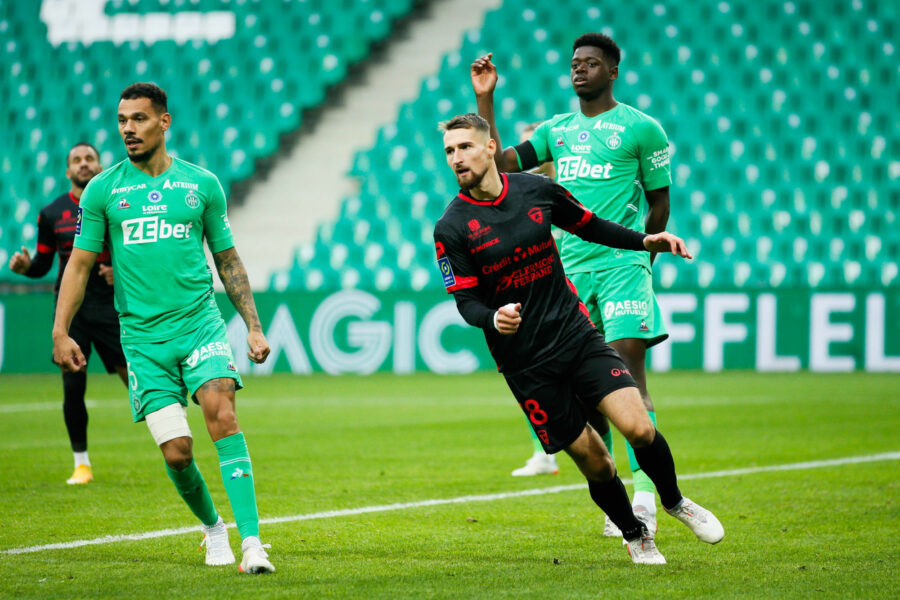 🔴🟢 #SRFCASSE : Romeyer plaide la cause d'un joueur auprès de Dupraz !