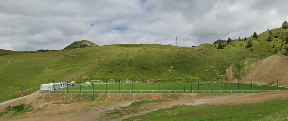 🏃‍♂️ Stage à La Plagne : Trois absents et un programme bien chargé !