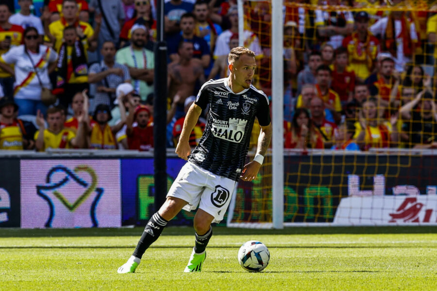 Mercato : Les Verts insistent en vain pour un attaquant ?