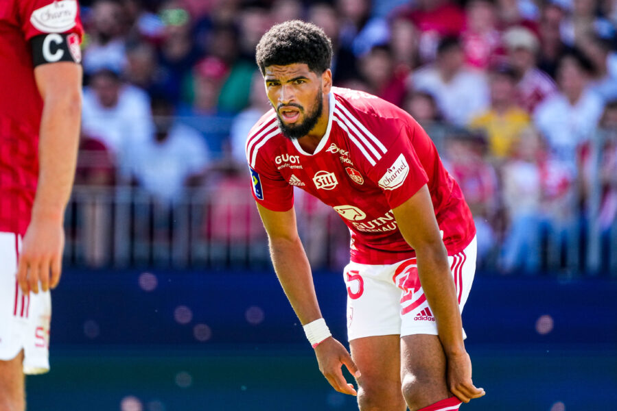 🟥 Mahdi Camara voit rouge avec Brest