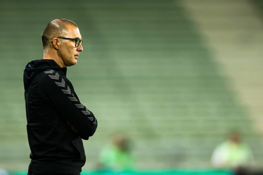 Laurent Batlles envoie un message clair pour Darnell Bile !