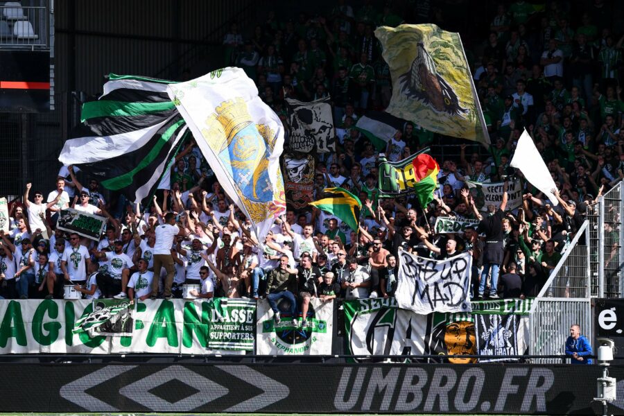 Le Parcage stéphanois s'attaque à la FFF pendant que de nombreux ultras se font interpeller !