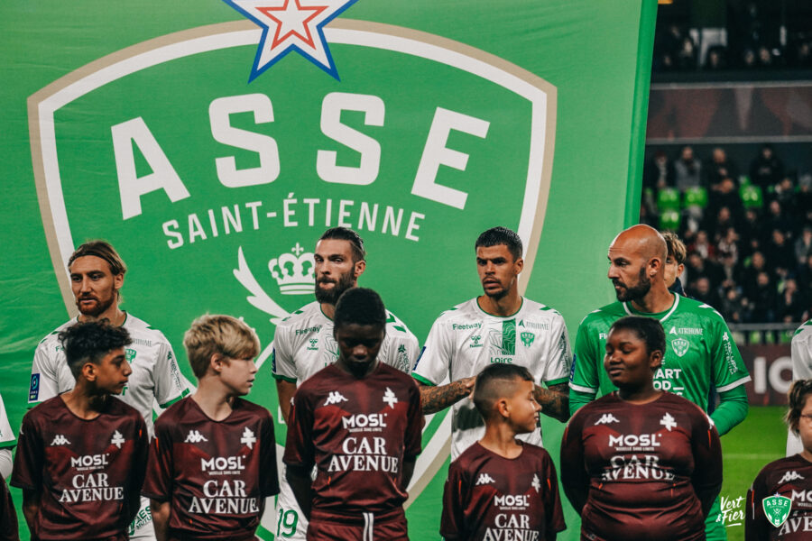 🚨 Flash #ASSERAF : Le onze stéphanois avec Chambost sur le banc !