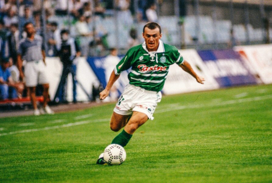 💥 Lubo Moravcik vise les joueurs !