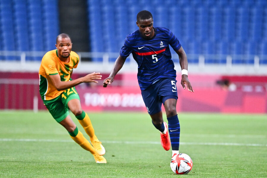 🌍 Deux rencontres prestigieuses pour Bouchouari et Nkounkou !