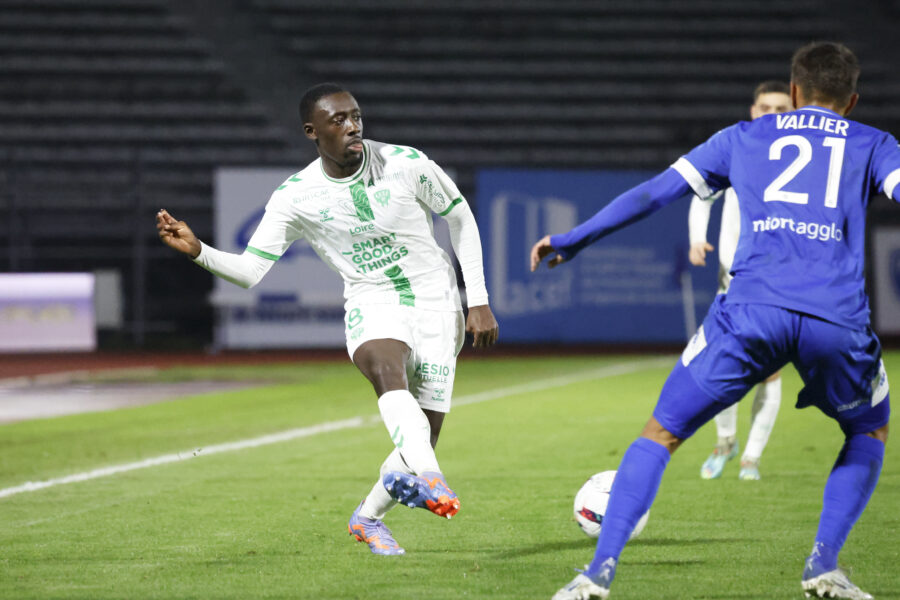 🎙 Dennis Appiah (ASSE) : « J’essaye de rattraper le talent par le travail »