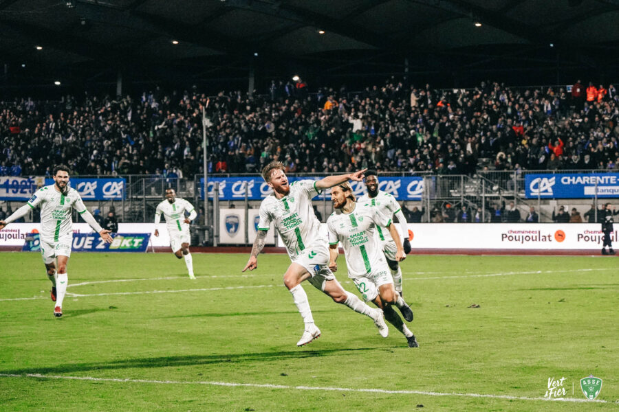 📽️ Plongez en immersion dans les coulisses de la victoire à Niort !