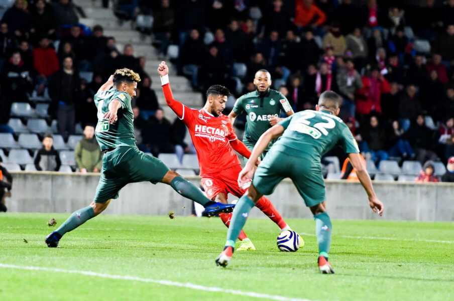 🎽 Le XI des joueurs qui ont évolué à l’ASSE et à Nîmes !