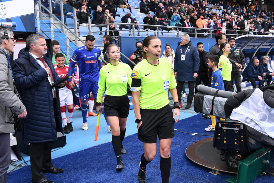 🟢⚫️ Une arbitre historique nommée pour ASSE - AMIENS !