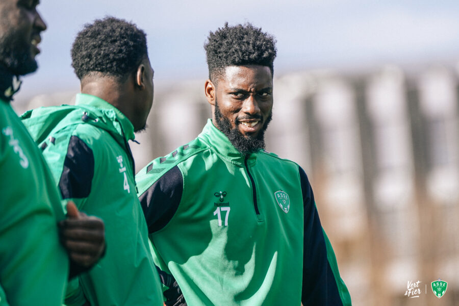 🟨🟥 Quatre joueurs majeurs de l'ASSE sous la menace !