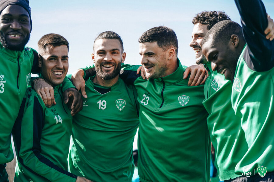📺 Les joueurs de l'ASSE se passent au crible