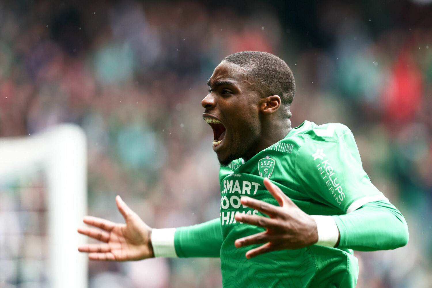 Niels Nkounkou dézingue la Direction de l'ASSE !