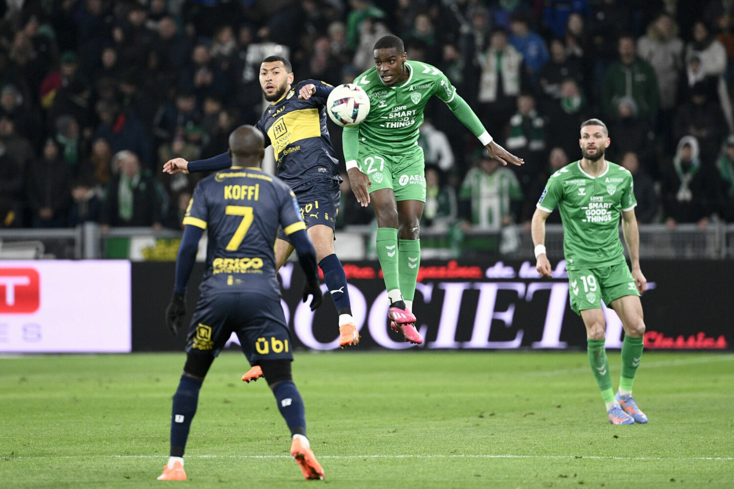 Mercato : Les prochains adversaires de l’ASSE se renforcent en L1