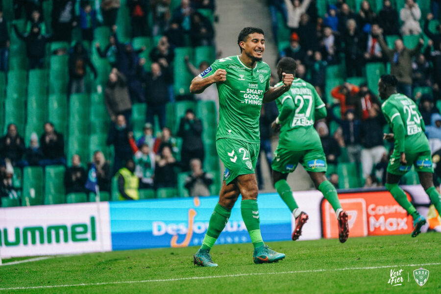 🎙"Avec des supporters comme les nôtres, tu te dois de gagner chaque match"