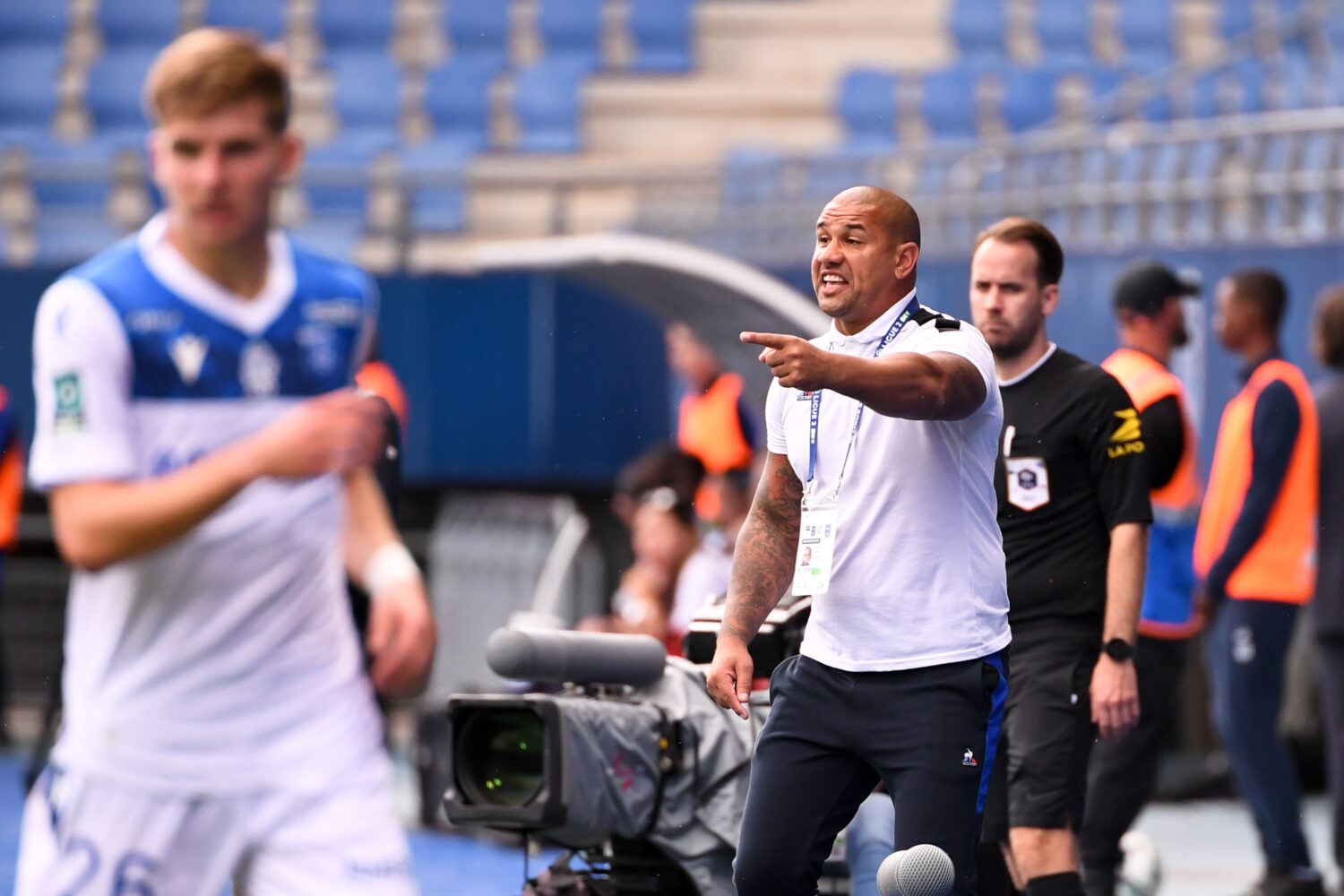 💥 La crise explose chez le prochain adversaire des Verts