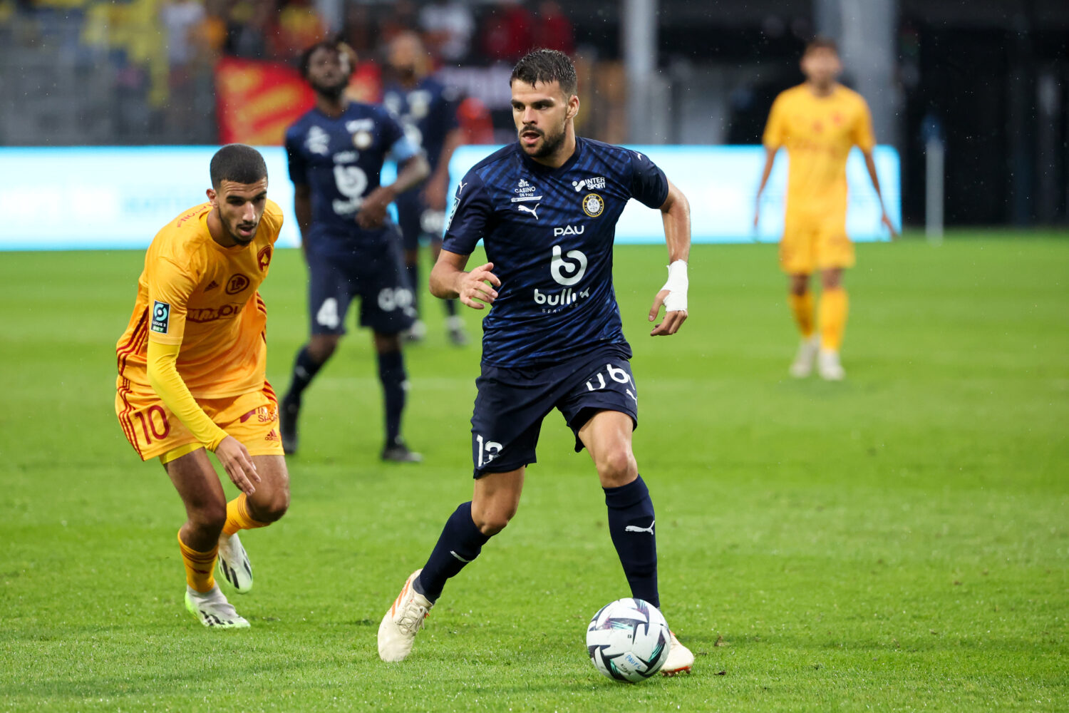 Louis Mouton et Pau écrasent Bastia !