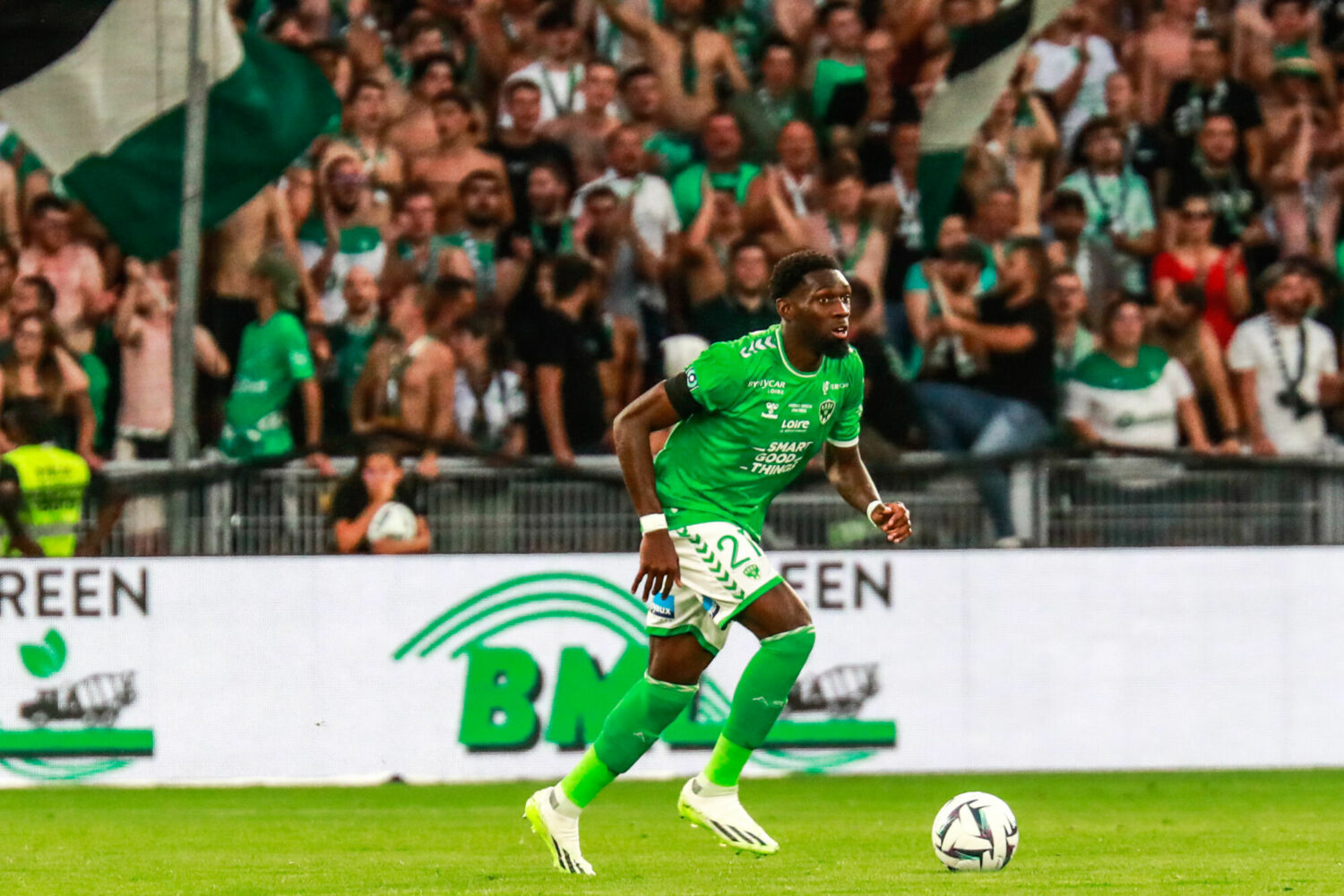 Batubinsika manquera au minimum deux matchs avec les Verts !