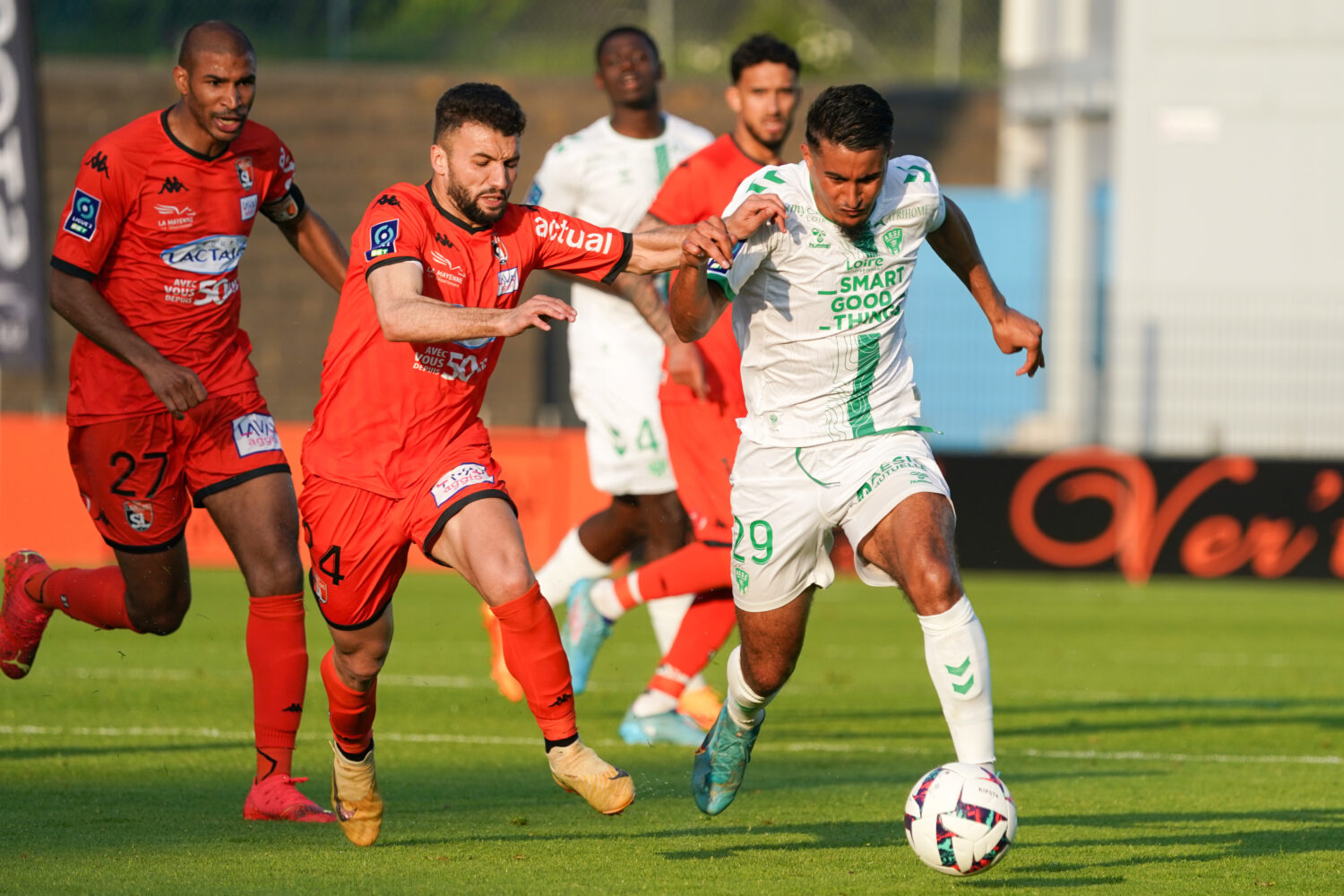 Ligue 2 : Un concurrent de l’ASSE a un atout de taille