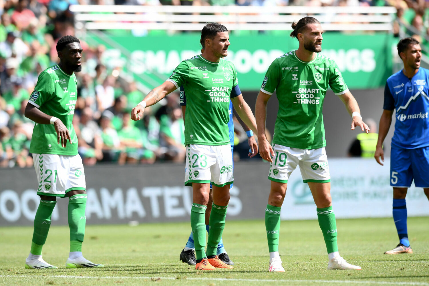 😬 Laval - ASSE : 5 titulaires sous la menace d'une suspension !