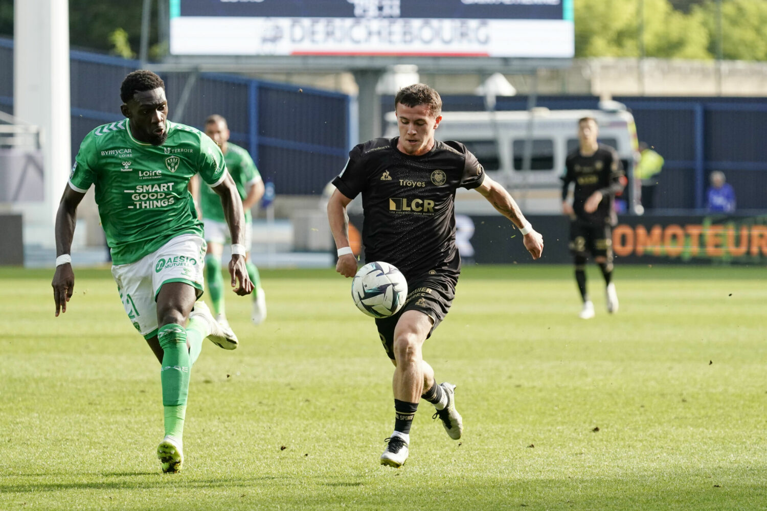 L2 : Les concurrents de l'ASSE s'activent pour le Mercato !