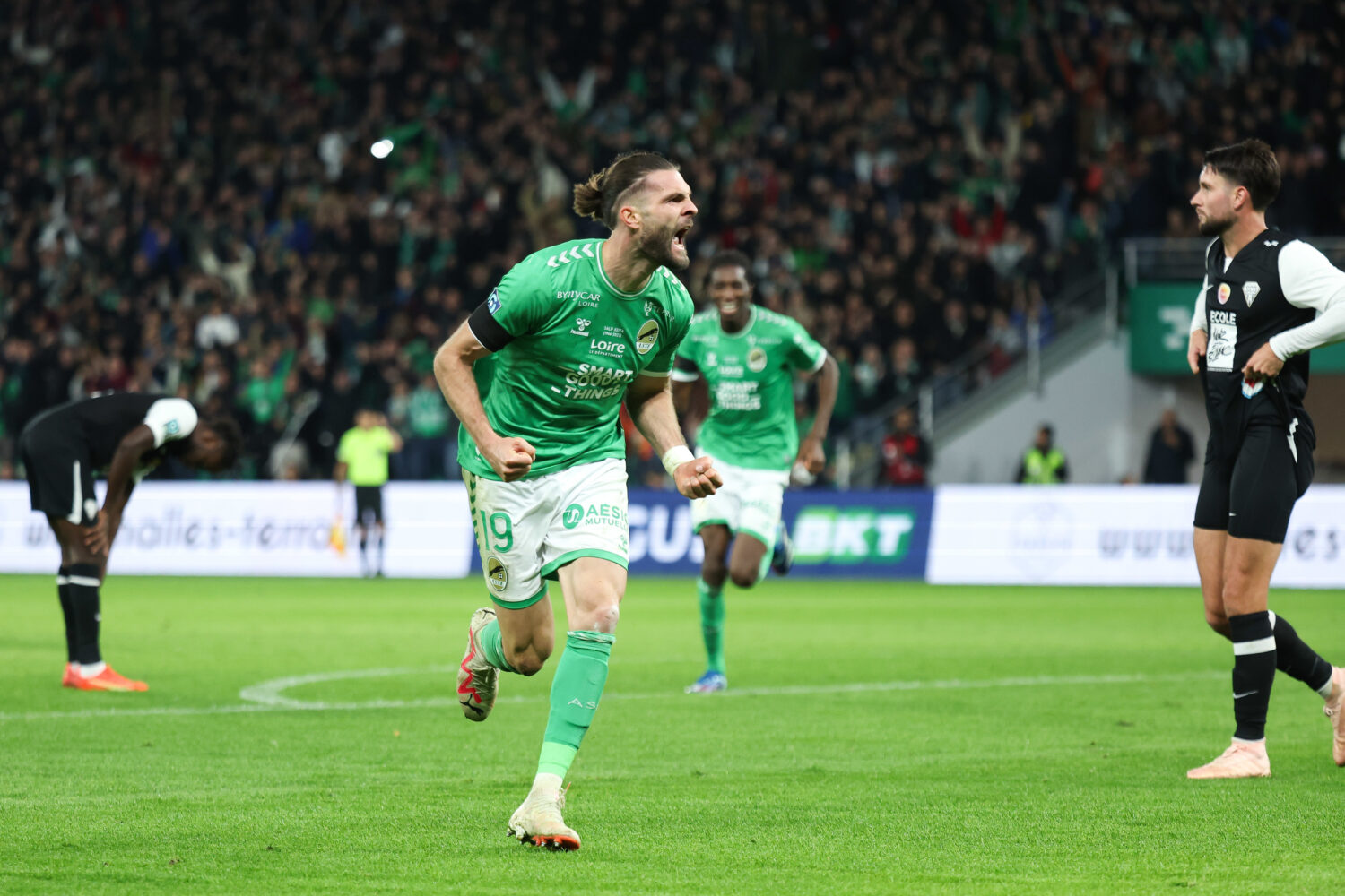 ⚡ Léo Pétrot (ASSE) rapide comme l'éclair !