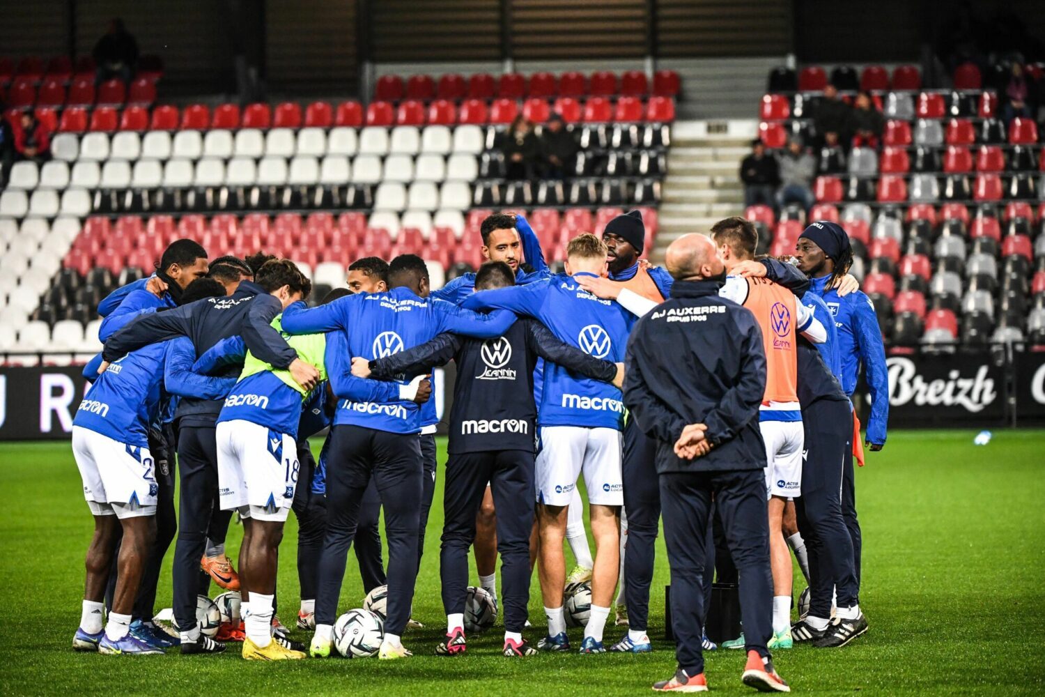 Ligue 2 : Les Verts peuvent frapper fort !