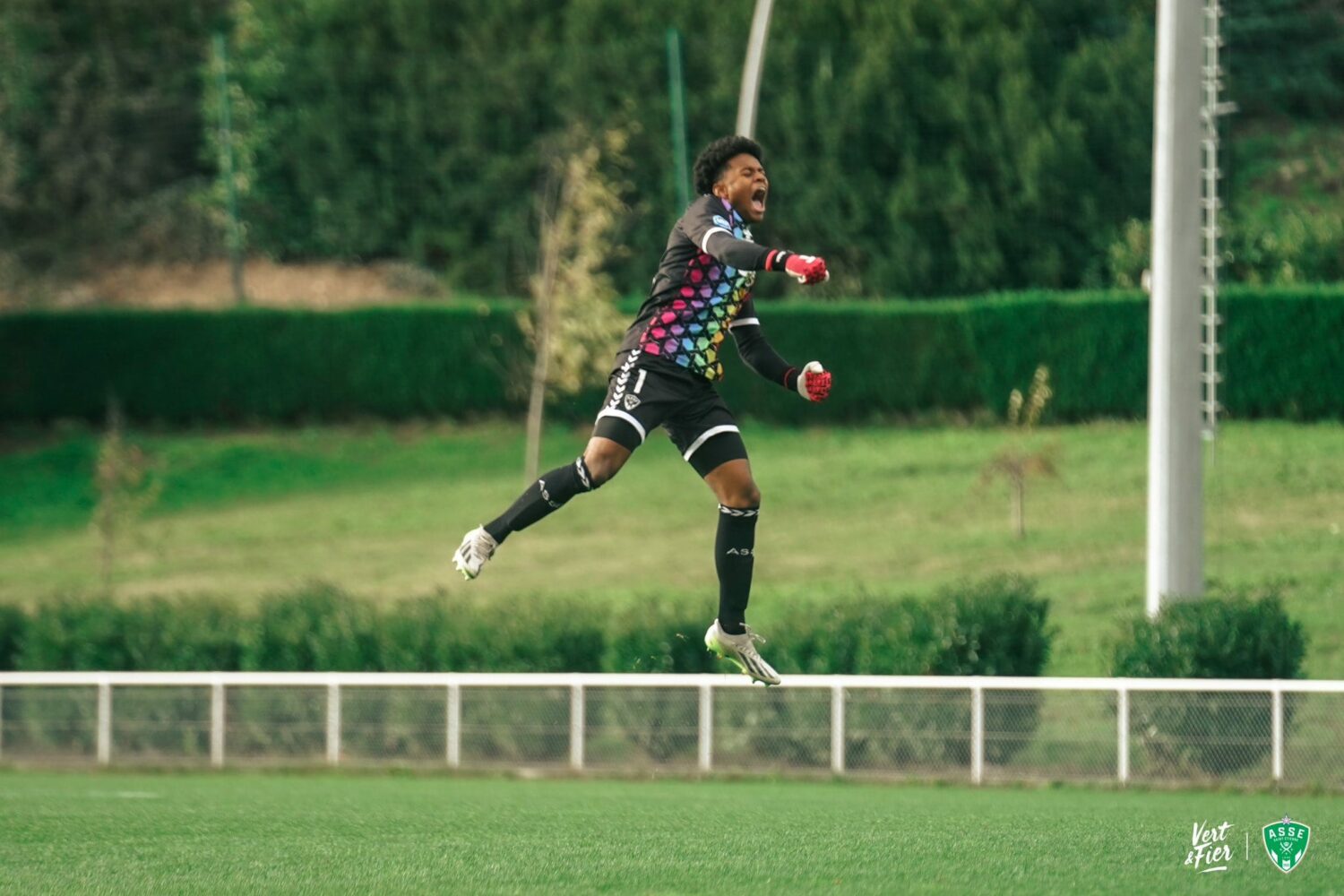 💥 Les U17 s'offrent l'OL dans un derby bouillant !