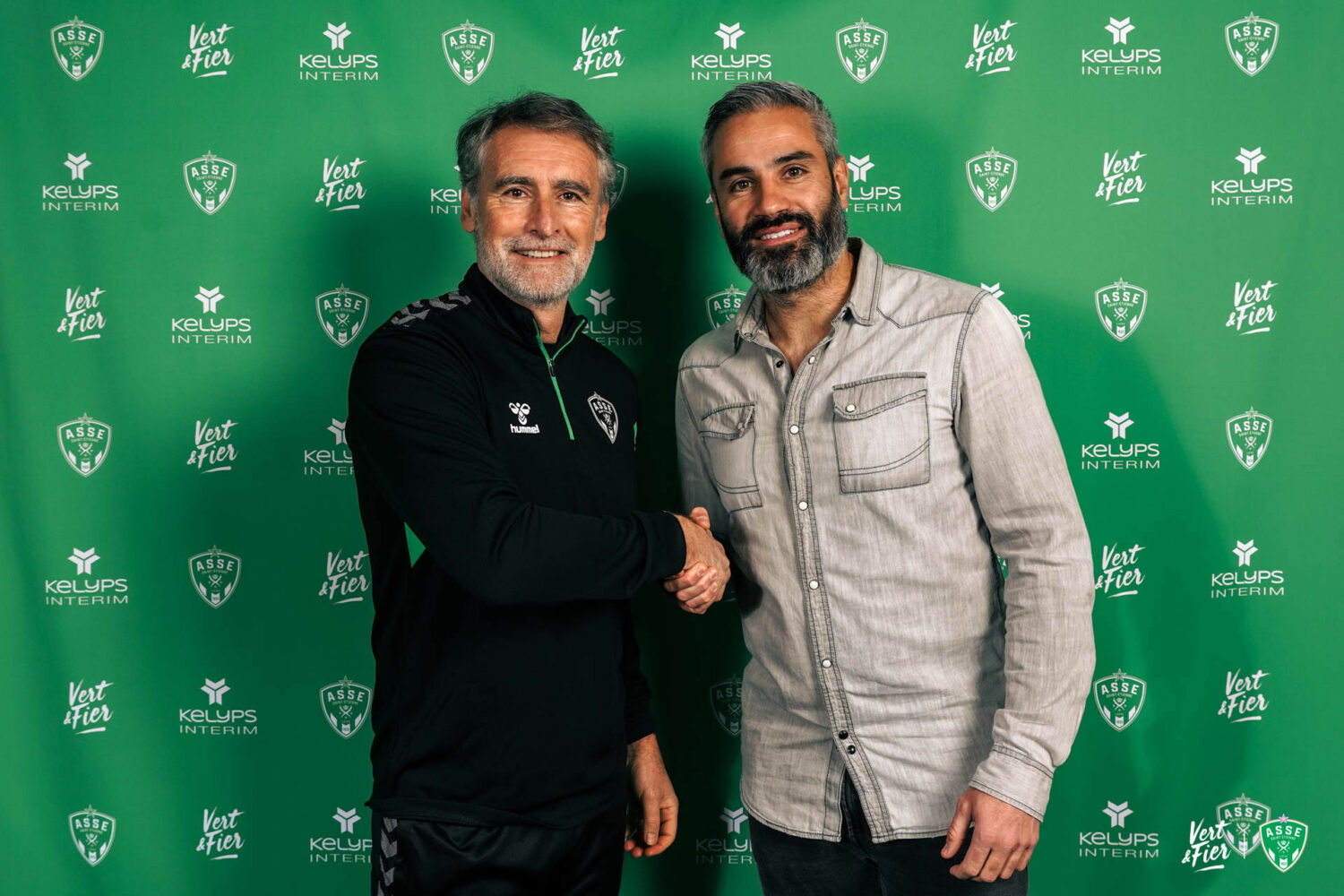 ✍ Signature et premiers mots d'Olivier Dall'Oglio en Vert