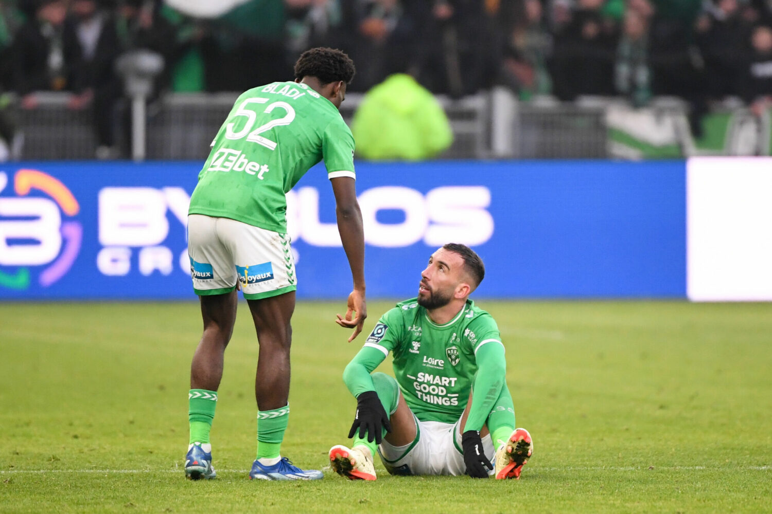 🏷️ Soldes à l'ASSE : Joueurs déstockés et exigences au rabais