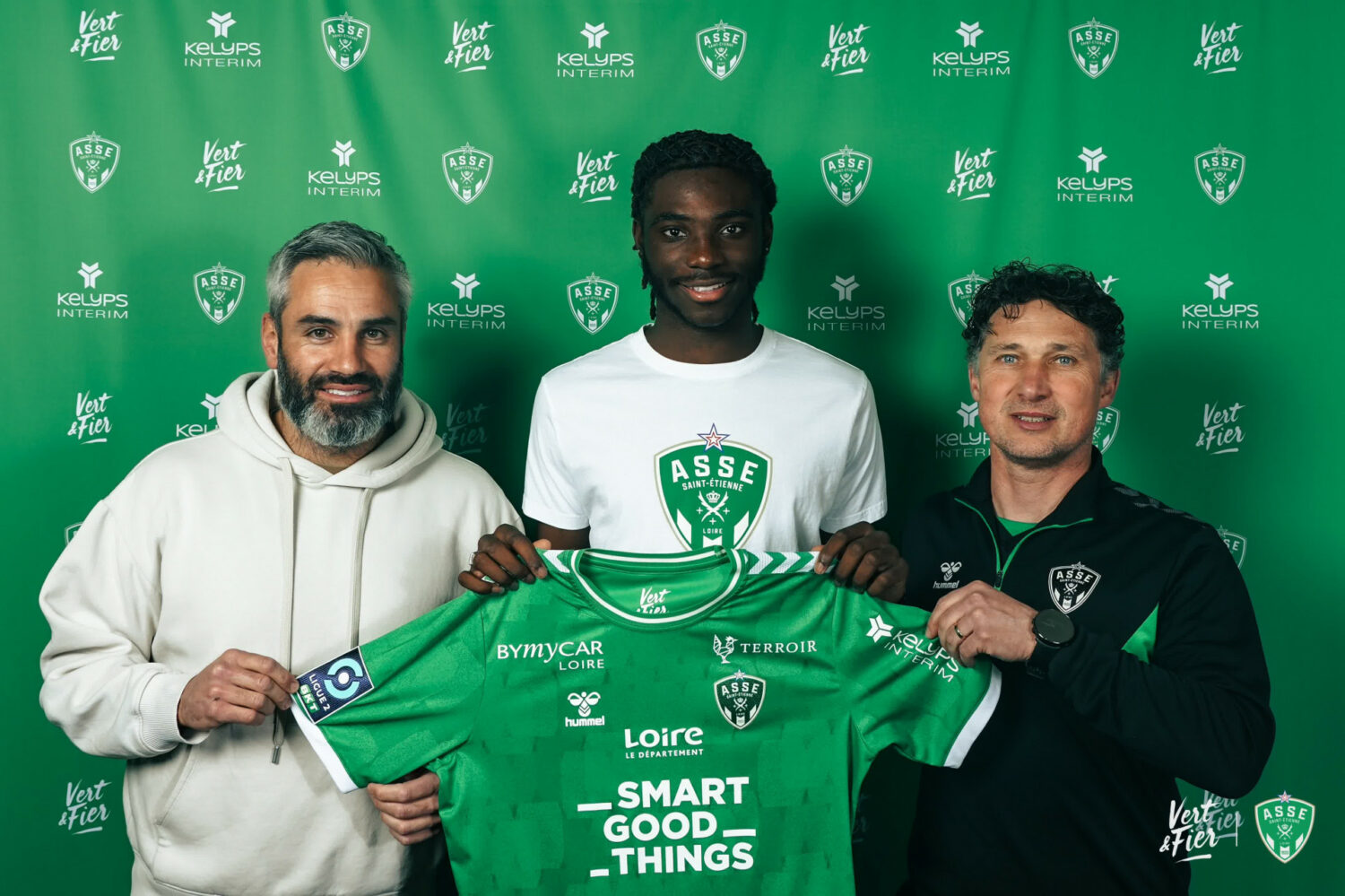 Mercato ASSE : Un attaquant prolonge et file en prêt
