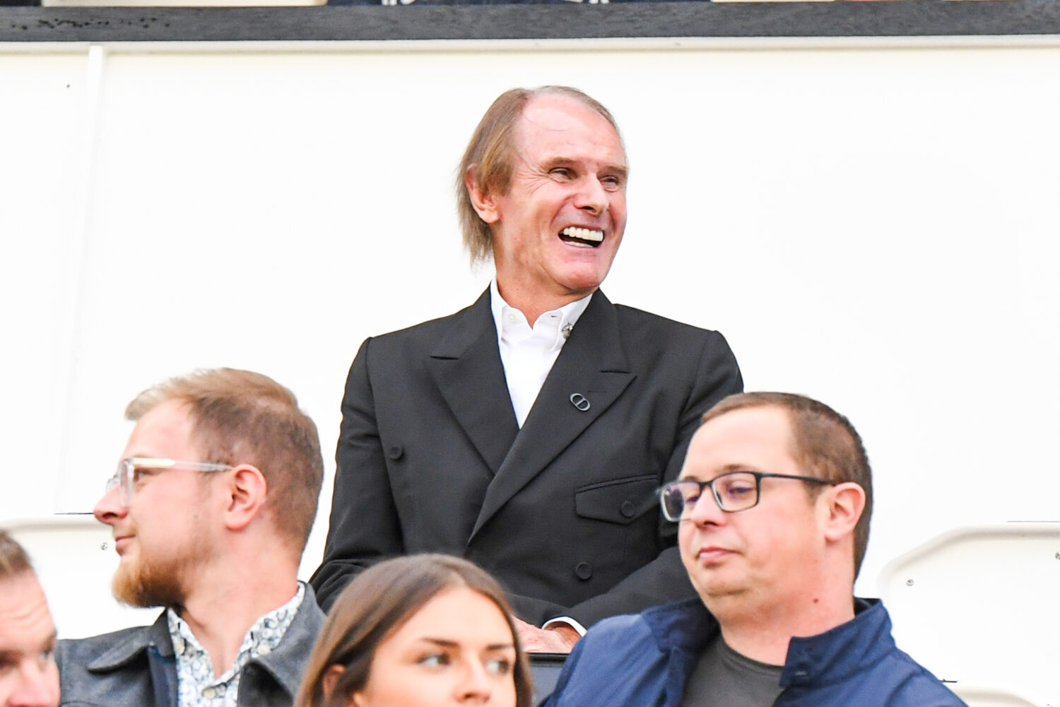 Ligue 2 : 3 offres de rachat pour un concurrent de l'ASSE !