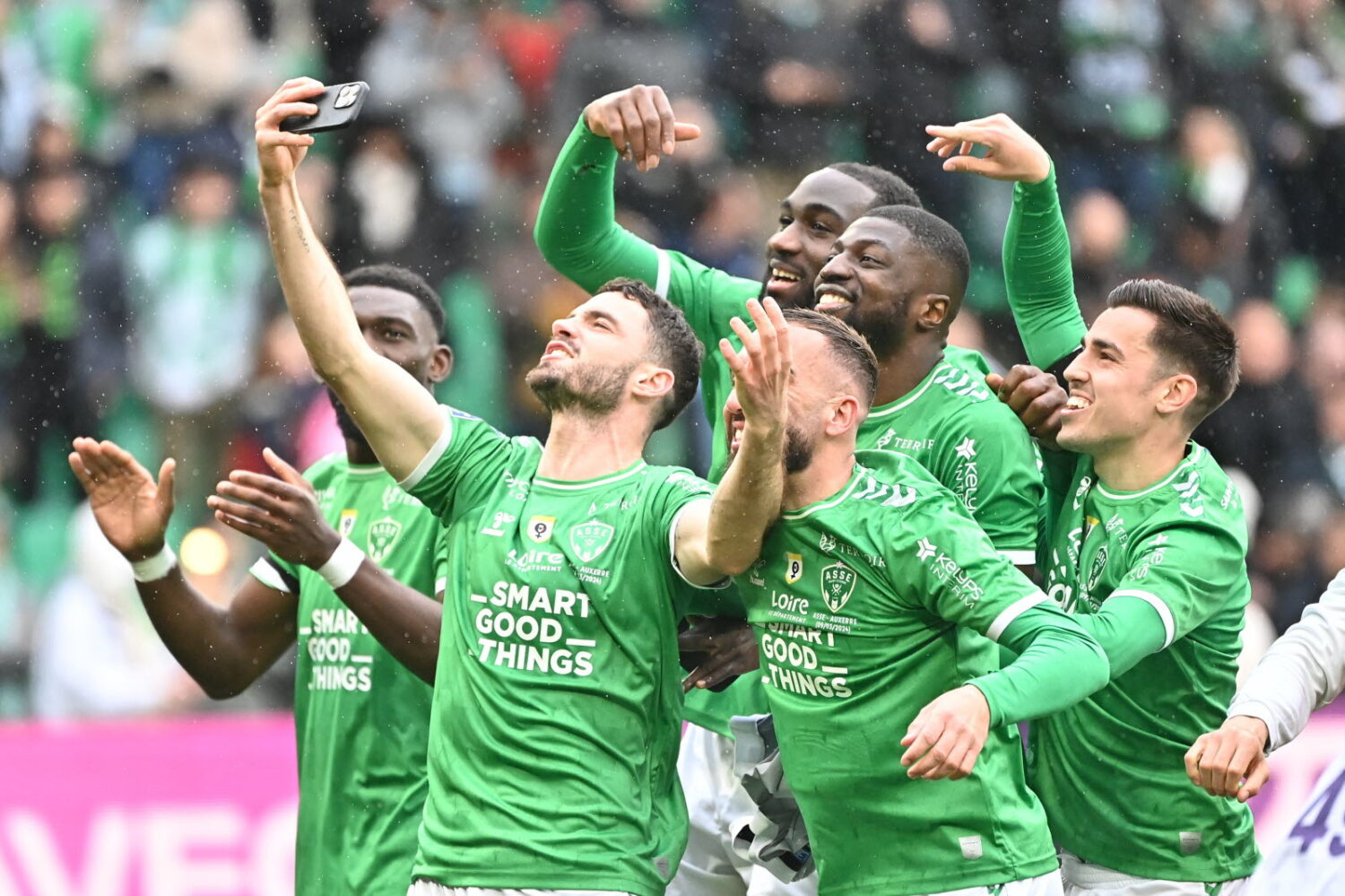 ASSE : Les salaires des joueurs stéphanois fuitent !