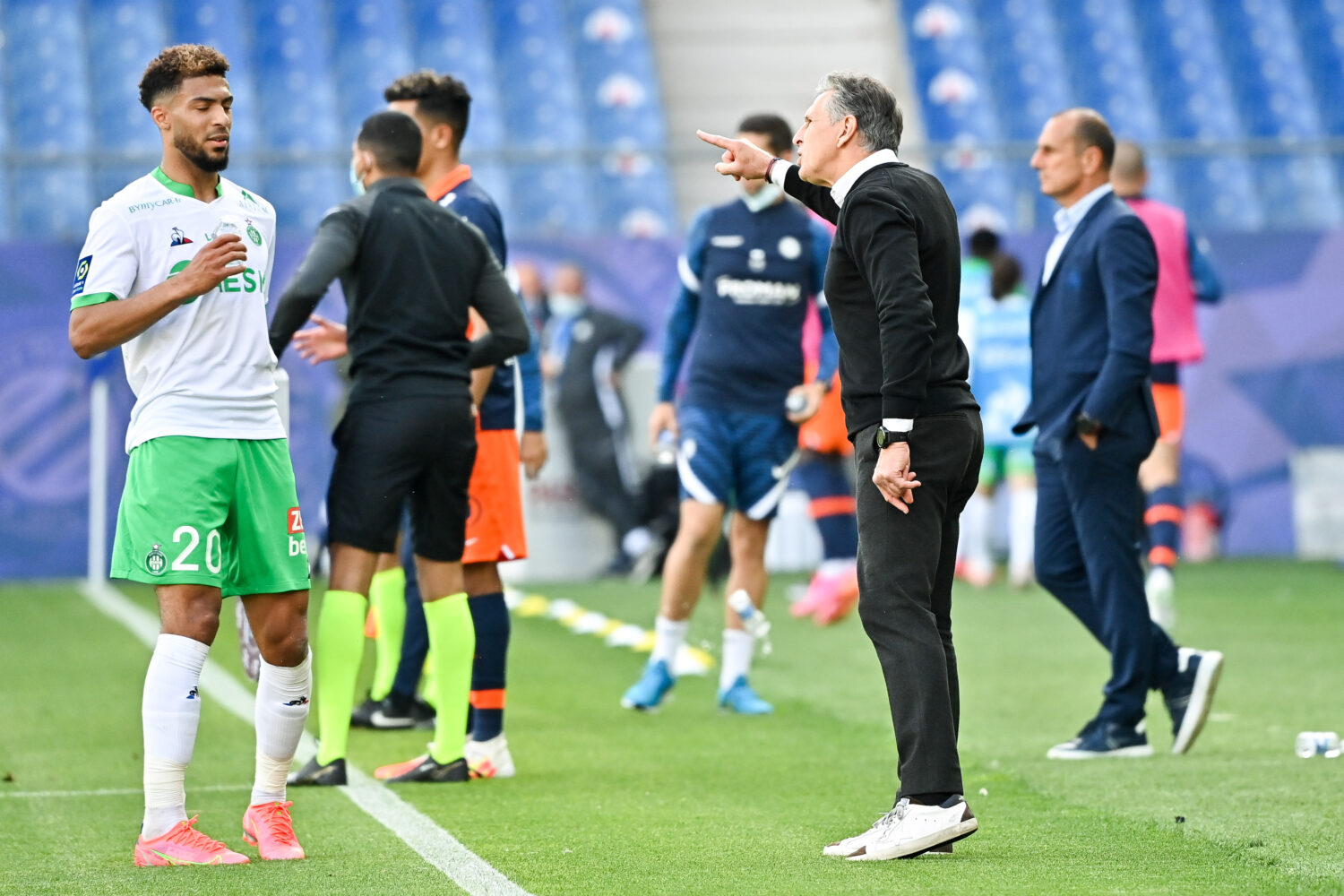 Denis Bouanga allume Claude Puel