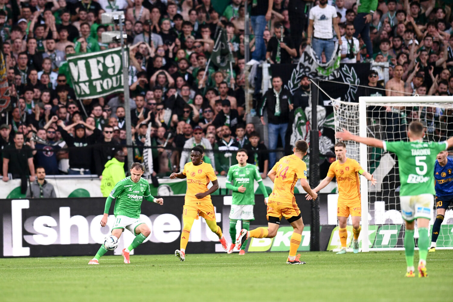 Le beau geste du public stéphanois envers Rodez ! - ASSE