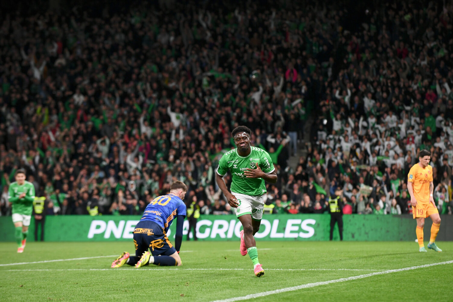 CAN 2025 : Mbuku buteur avec le Congo, Batubinsika toujours remplaçant ! - ASSE