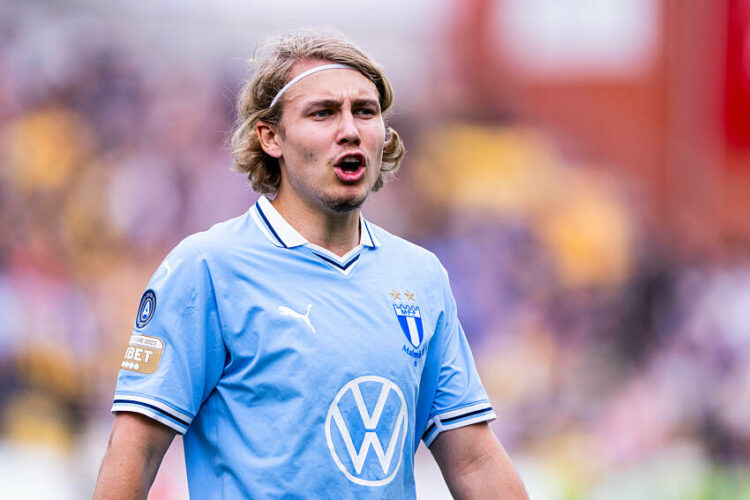 Mercato : Dernière danse pour Nanasi avant de s’envoler ? - ASSE