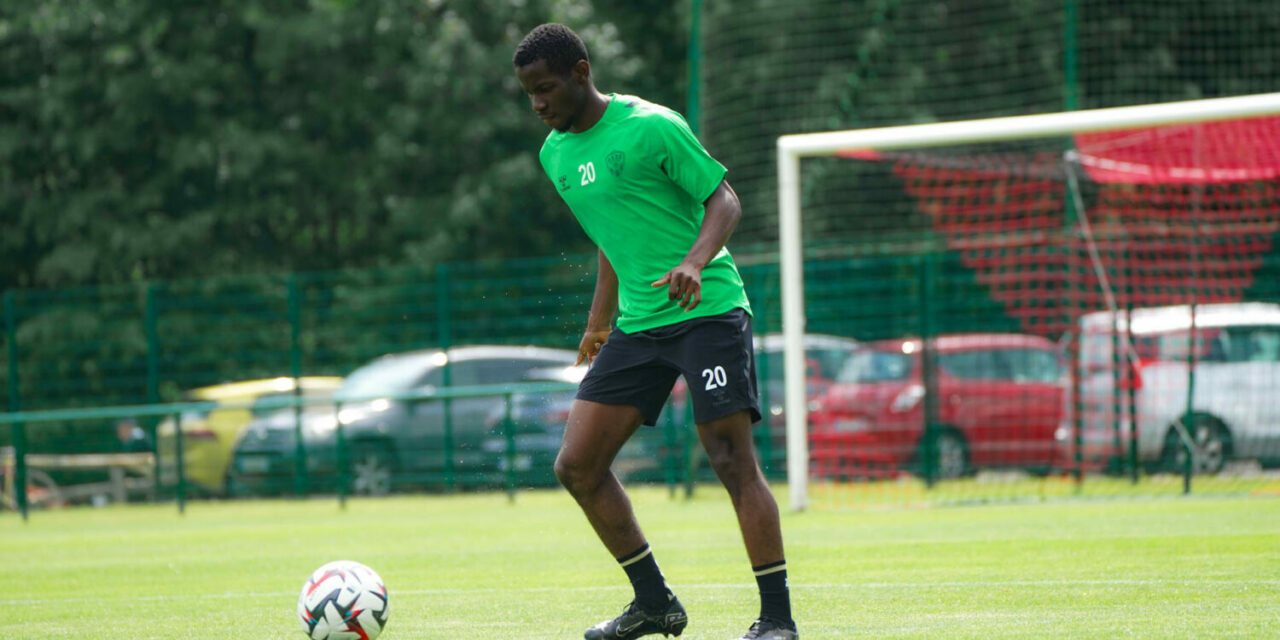 Insolite : Le bizutage d'Augustine Boakye ! - ASSE