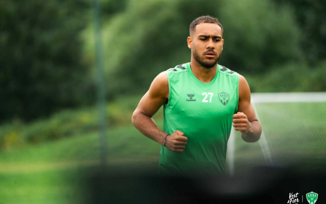 Mercato : Changement de dernière minute pour Yvann Maçon (ASSE)