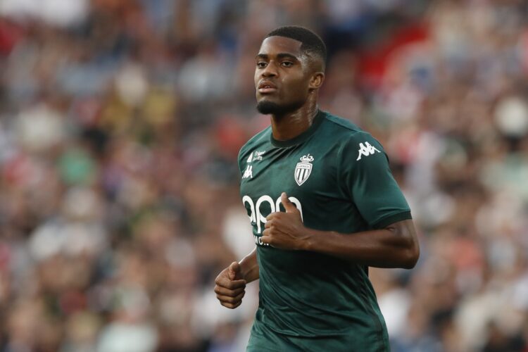 Mercato : Un buteur ciblé par l'ASSE évoque son transfert !