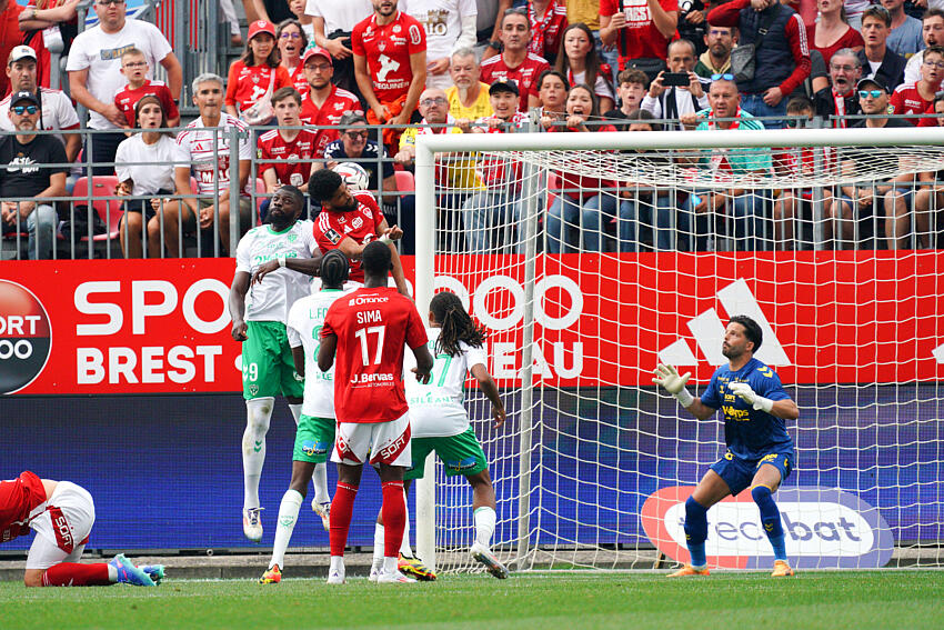 Brest - ASSE : Les Verts coulent en rade de Brest