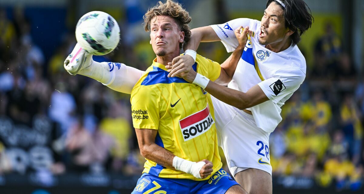 Lucas Stassin pose un tacle appuyé - ASSE