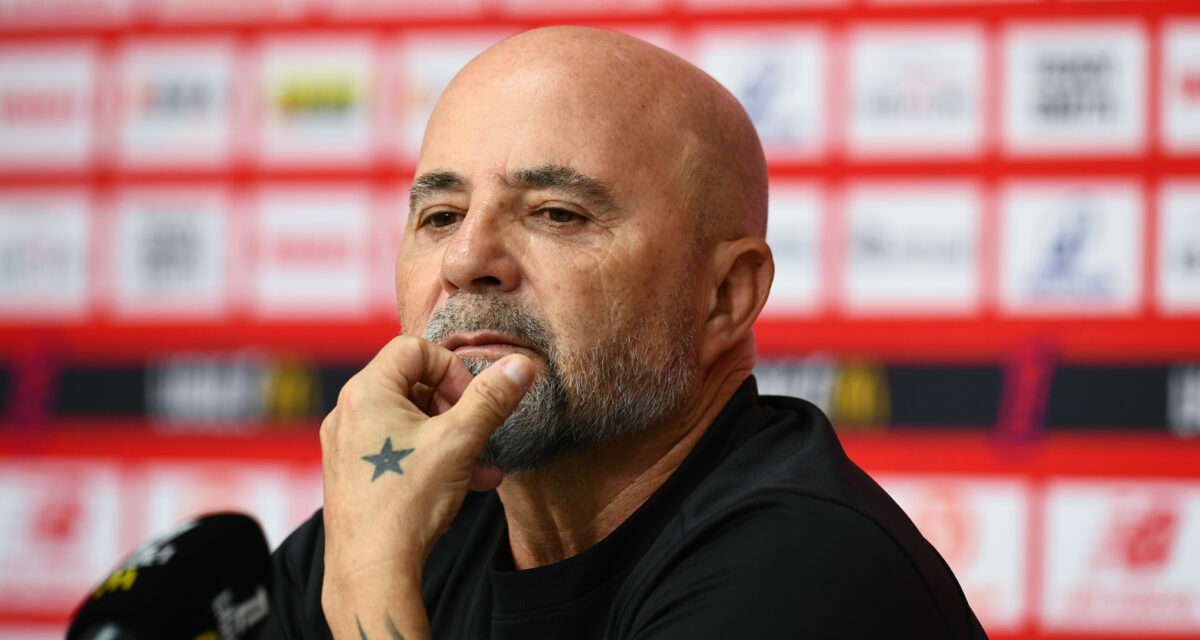 Ligue 1 : Un concurrent plonge dans la crise ! - ASSE