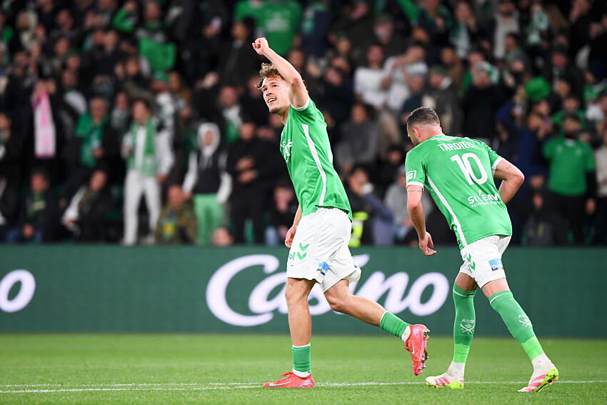 Ligue 1 : 4 Verts dans l’Équipe Type - ASSE