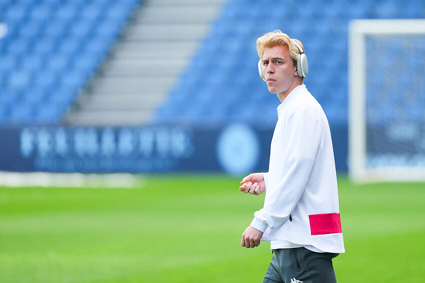 Mika Biereth : "On nous a parlé de l’ambiance à Geoffroy-Guichard"