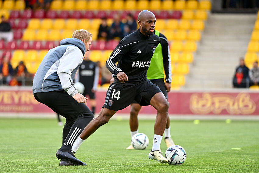 Mercato : Laval muscle son milieu avant de recevoir l’ASSE !