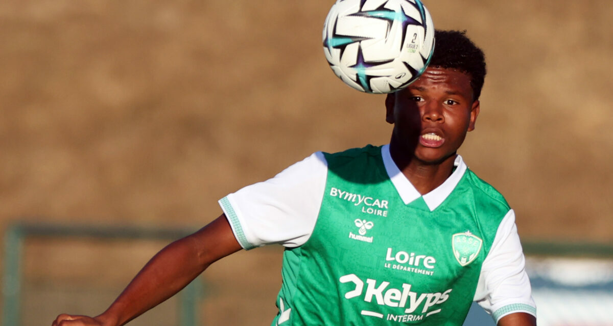 Maillot de l’ASSE : un détail surprenant s’y cache !